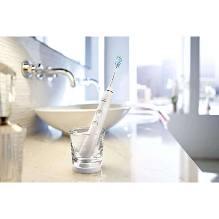 Звукова зубна щітка Philips Sonicare DiamondClean HX9911/27: ціни та характеристики