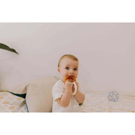 Jellystone Designs Teether Sun, бежевый/оранжевый: цены и характеристики