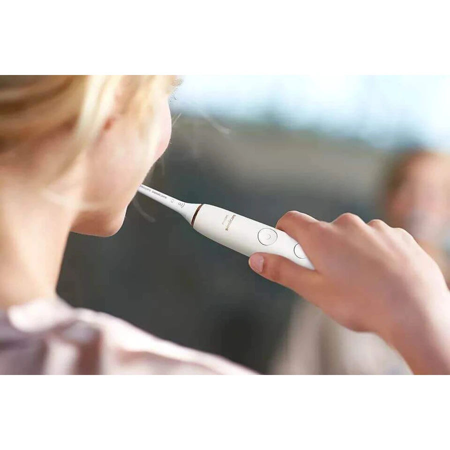 Електрична зубна щітка Philips Sonicare DiamondClean 9000 Sonic з додатком HX9911/94: ціни та характеристики