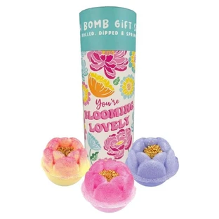 Bomb Cosmetics You re Blooming Lovely tub cadou cu bile de baie, 3 bucăți