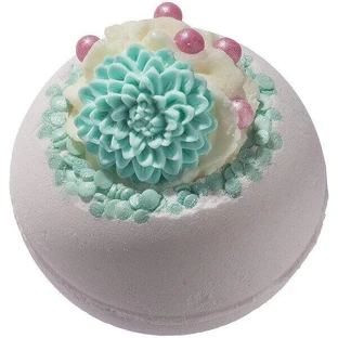 Bomb Cosmetics Hydrangea Hydration Bath Blaster, 160 г