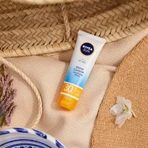 Набір Nivea Sun Shine Control, матуючий крем для обличчя з високим ступенем захисту, SPF 30, 50 мл + зволожуючий лосьйон від сонця, SPF 50+, 200 мл + безкоштовна сумка-рюкзак: ціни та характеристики