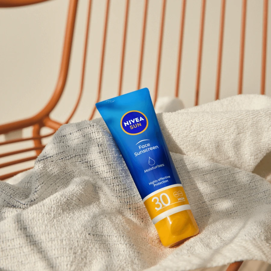 Увлажняющий солнцезащитный крем для лица Nivea с высокой степенью защиты SPF30, 50 мл: цены и характеристики
