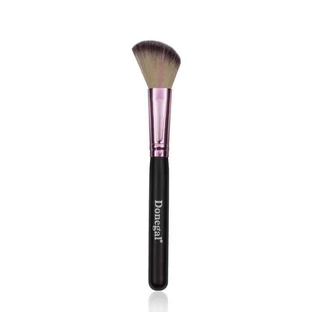Пензель для рум'ян Donegal Love Pink 4079