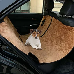 M-Pets (М-Петс) Cappuccino Blanket - Защитная подстилка на заднее сиденье автомобиля; 1,4х1,42 м