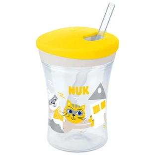 Nuk Action Cup с соломинкой 12 месяцев Плюс