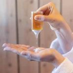Органічні краплі для автозасмаги для обличчя та тіла Laboratoires De Biarritz Sun Products 35 мл: ціни та характеристики