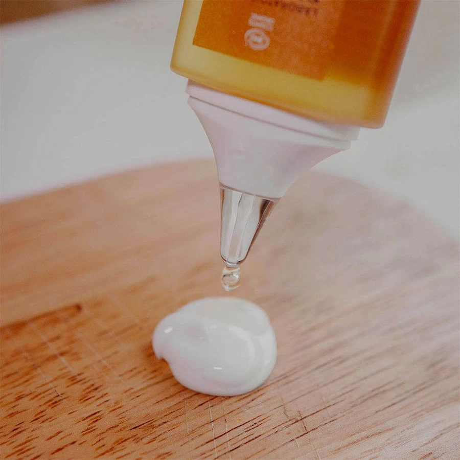 Органічні краплі для автозасмаги для обличчя та тіла Laboratoires De Biarritz Sun Products 35 мл: ціни та характеристики
