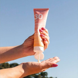 Alphanova Daily Sun Lait Solaire Invisible SPF30 150мл Alphanova Daily Sun Lait Solaire Invisible SPF30 150мл