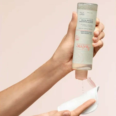 Avène Les Essentiels Мицеллярная очищающая вода для лица и чувствительных глаз 400 мл: цены и характеристики