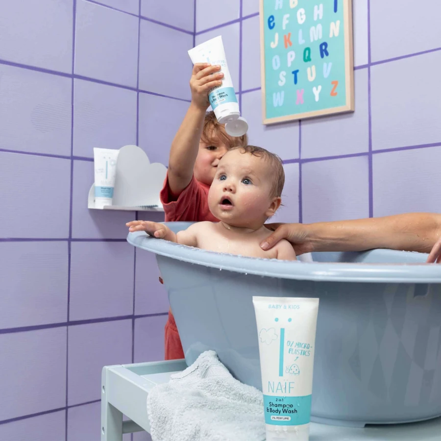Naif Baby & Kids, шампунь и гель для мытья 2 в 1 для младенцев и детей с первого дня жизни, 200 мл: цены и характеристики