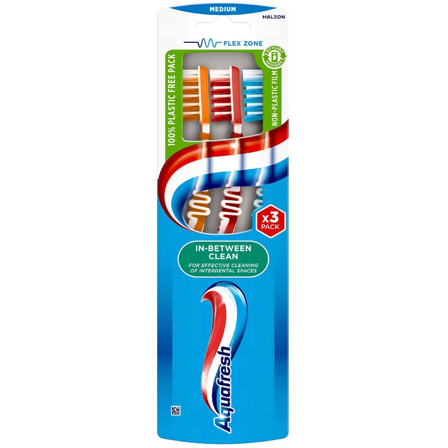 Набір Aquafresh In-between Clean, зубна щітка середня, 3 шт.: ціни та характеристики