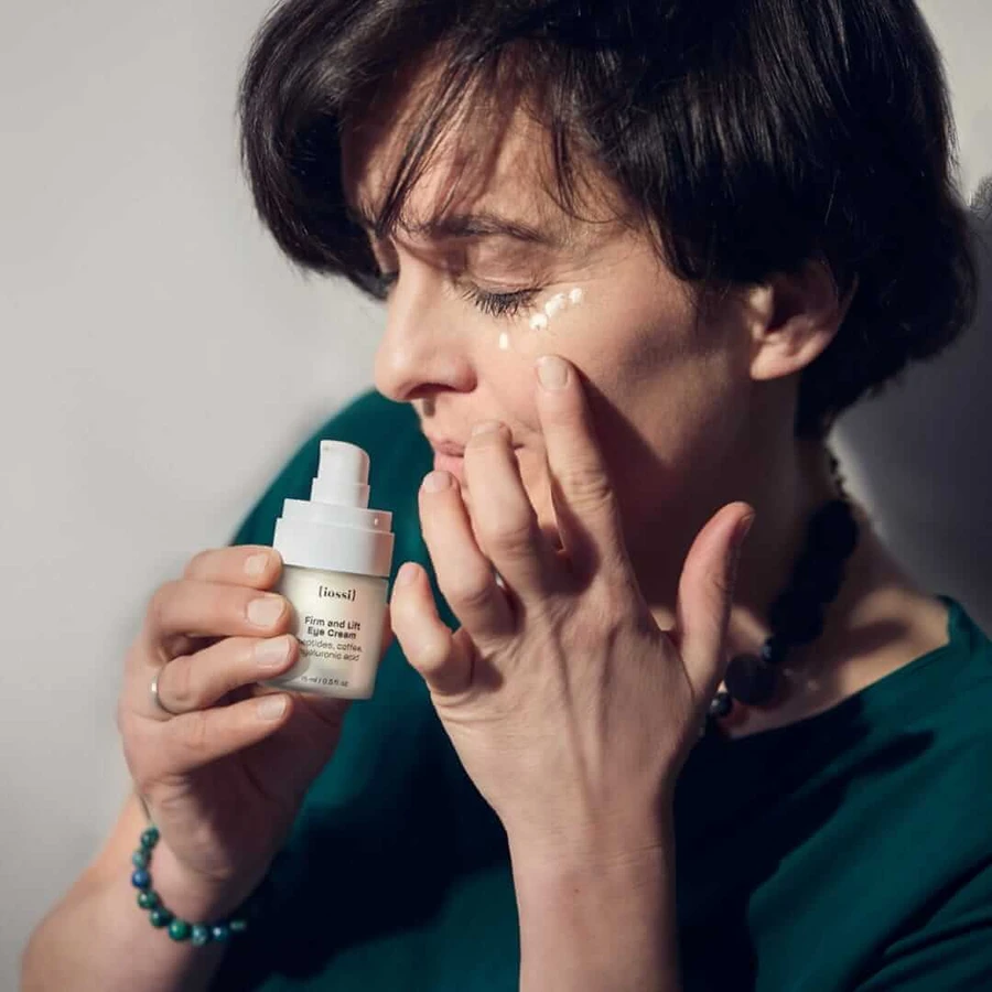 Iossi Firm and Lift Eye Cream, крем для підтяжки та зміцнення шкіри навколо очей, пептиди, кава та гіалуронова кислота, 15 мл: ціни та характеристики