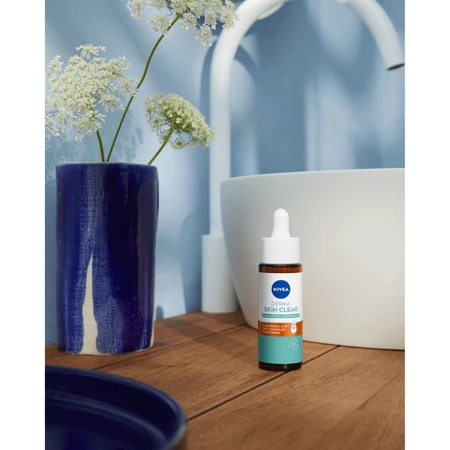 Nivea Derma Skin Clear, нормалізуюча сироватка, шкіра, схильна до недосконалостей, 30 мл: ціни та характеристики