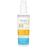 Bioderma Набір щоденного захисту для вашої дитини, спрей, від 12 місяців, SPF 50+, 200 мл + олійка для ванни, 200 мл
