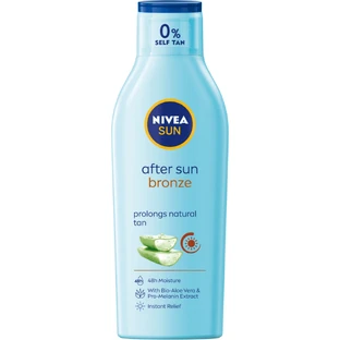 Набір Nivea After Sun Bronze, лосьйон для продовження засмаги, 200 мл + зволожуючий лосьйон для засмаги, SPF 50+, 150 мл + пляжний рушник безкоштовно