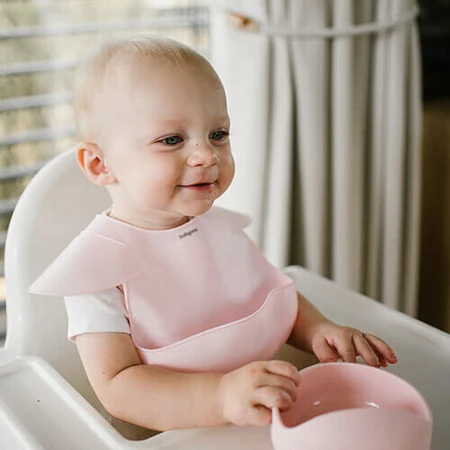 BabyOno, силиконовый нагрудник с регулируемой застежкой, розовый, от 6 месяцев, 1 штука: цены и характеристики