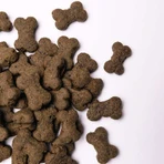 Savory Crunchy Snacks Mobility Rabbit & Blackberry Хрумкі ласощі з кролем та чорноплідною горобиною для здоров'я кісток та суглобів собак, 200 г: ціни та характеристики