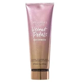 Лосьйон для тіла Victoria's Secret Оксамитові пелюстки, мерехтіння, цвітіння та мигдаль Оксамитові пелюстки, мерехтіння, цвітіння та мигдаль, 236 мл