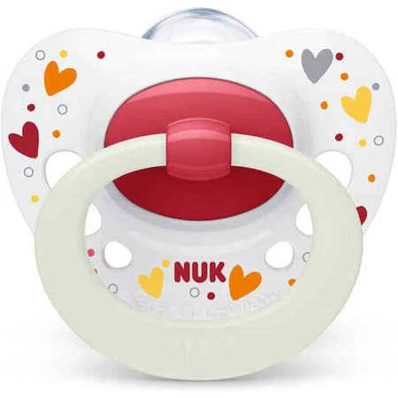 Nuk Signature Ортодонтична силіконова пустушка з кришкою Сердечка - Біла - Червона для 18-36 місяців: ціни та характеристики
