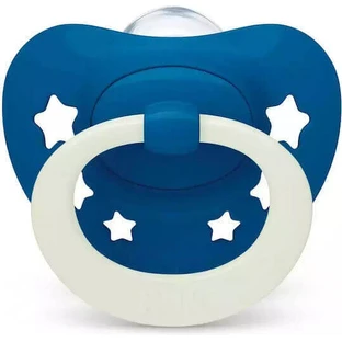 Nuk Signature Night Silicone Orthodontic Night Star Cover Ортодонтический ночной бюстгальтер - Sky Blue для 18-36 месяцев