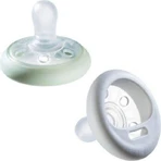 Tommee Tippee Белые/зеленые силиконовые ортодонтические брекеты для 6-18 месяцев 2шт: цены и характеристики
