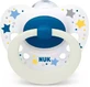 Силіконова ортодонтична пустушка Nuk Signature Stars з чохлом Stars - біла/блакитна для 0-6 місяців