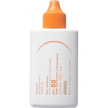 Сонцезахисний крем для обличчя та тіла Radiant Sun Defense SPF50 з пігментом 50 мл: ціни та характеристики