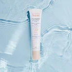 Eau Thermale Avène Hydrance Легка зволожуюча денна емульсія для обличчя тонована з SPF30 проти недосконалостей 40мл: ціни та характеристики