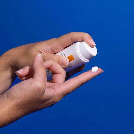 Сонцезахисний крем для обличчя La Roche Posay Anthelios Age Corrective SPF50, 50 мл: ціни та характеристики