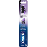 Зубная щетка Oral-B Pro3d White с древесным углем средняя белая