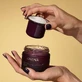 Caudalie Premier Cru The Cream Refill 24h Увлажняющий, антивозрастной и тонизирующий крем для лица с гиалуроновой кислотой 50 мл