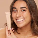Caudalie Vinocrush Skin Tint Shade 2 Увлажняющий и тонирующий крем для лица с гиалуроновой кислотой и пребиотиками 30 мл: цены и характеристики