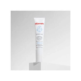 Skincode Essentials Brightening Brightening Protective Shield Солнцезащитный крем для лица SPF50+ 30 мл