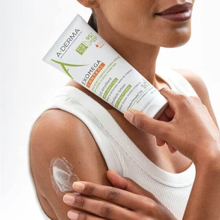 A-Derma Exomega Exomega Control Emollient Lotion Увлажняющий регенерирующий лосьон для атопичной кожи 200 мл