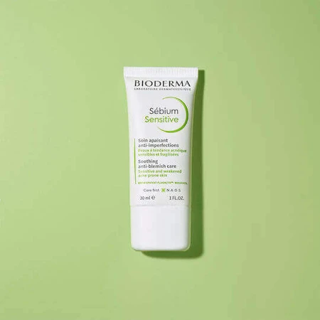 Bioderma Sebium Sebium 24-годинний зволожуючий крем для обличчя проти плям і акне з пребіотиками 30 мл: ціни та характеристики