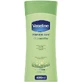 Vaseline Intensive Care Aloe Soothe Aloe Vera Увлажняющий восстанавливающий лосьон для сухой кожи 400 мл