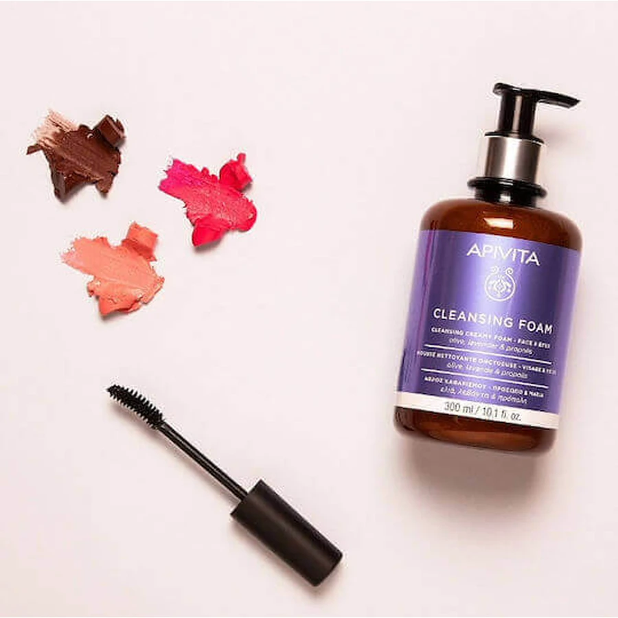 Apivita Olive & Lavender Face & Eyes Foaming Face & Eye Wash 300 мл: цены и характеристики