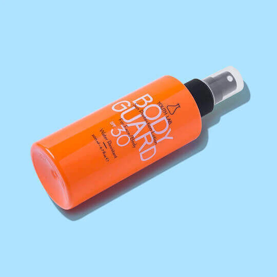 Лаборатория Молодости. Guard Водостойкий солнцезащитный лосьон для лица и тела SPF30 спрей 200 мл: цены и характеристики