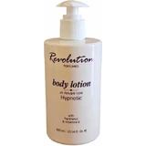 Revolution Beauty Увлажняющий лосьон для тела 300 мл