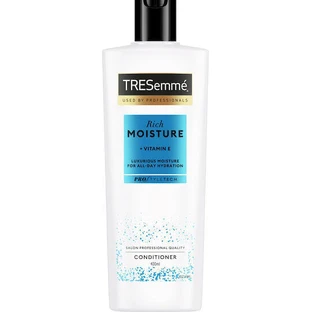Tresemme Rich Moisture Conditioner + Vitamin E Зволожуючий кондиціонер Зволожуючий кондиціонер Сухе волосся потребує живлення 400 мл